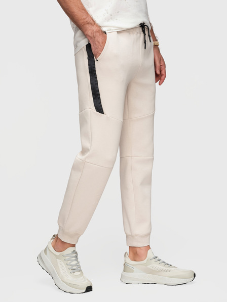 Ombre Clothing Pánske tepláky so žebrovanými manžetami a ozdobným zipsom - pieskovo V6 P1520 Ombre Clothing