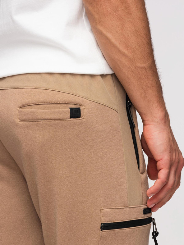 Ombre Clothing Pánske tepláky JOGGER s vreckami na stehnách a kontrastnými vsadkami - svetlo hnedá V4 OM-PASK-0222 Ombre Clothing