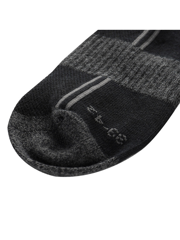 ALPINE PRO Unisex ponožky s technológiou coolmax ALPINE PRO 3HARE 2 čierne
