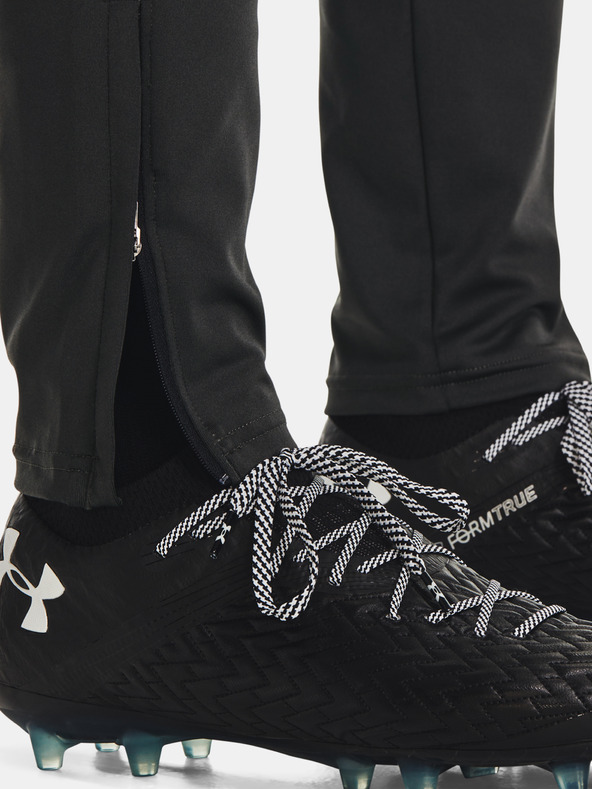 Under Armour Pánske tepláky Under Armour Challenger Training Pant