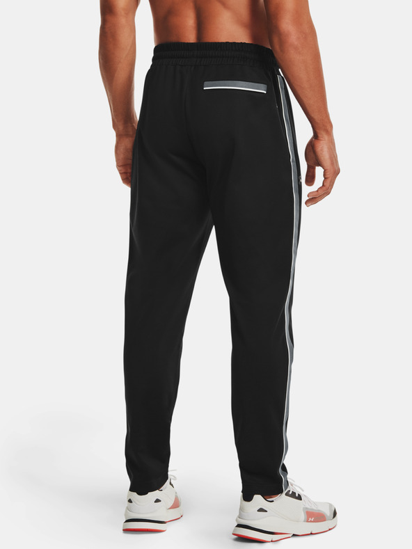 Under Armour Pánske tepláky Under Armour  Recover Knit Track Pant