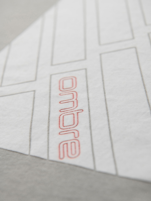 Ombre Clothing Pánske bavlnené tričko s geometrickým potlačou - sivé V3 OM-TSPT-0259 Ombre Clothing