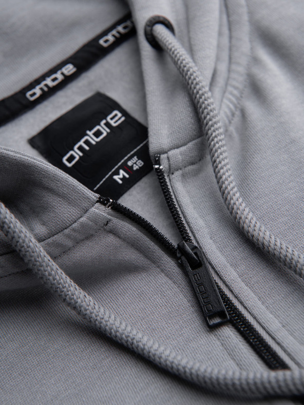 Ombre Clothing Pánska mikina na zips s kapucňou a nášivkou - šedá V1 OM-SSZP-0256 Ombre Clothing