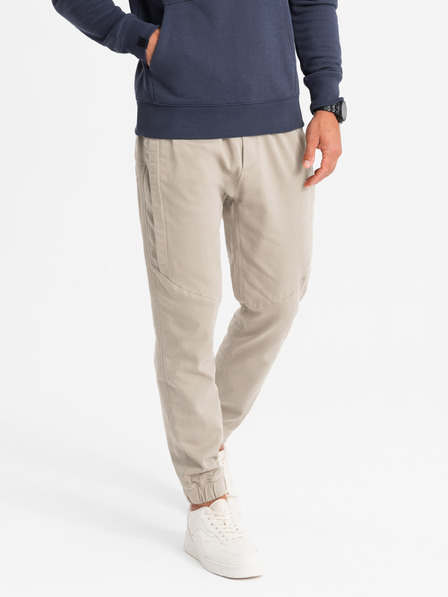 Ombre Clothing Pánske pletené tepláky so záhybmi sivá Ombre Oblečenie