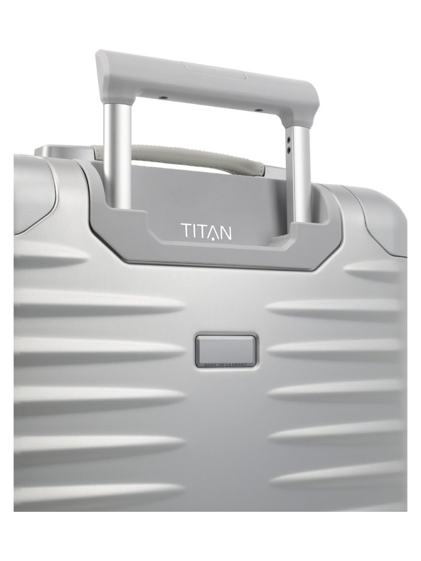 Titan Cestovný kufor Titan Eternity M plus Silver