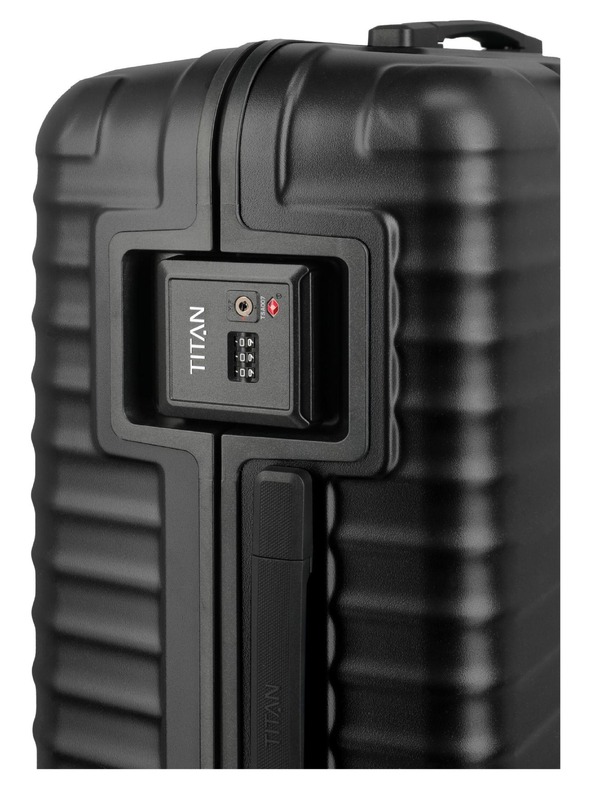 Titan Cestovný kufor Titan Overseas M plus Nightshade black
