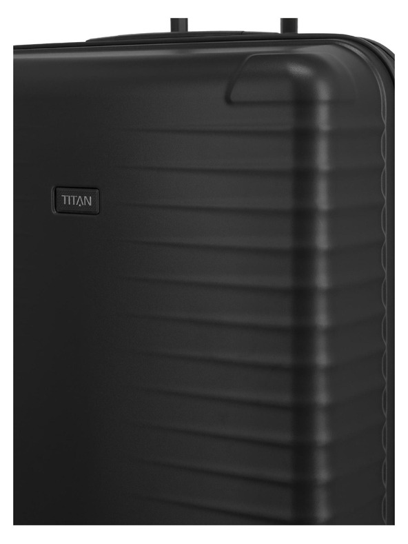 Titan Cestovný kufor Titan Upgrade L Nightshade black