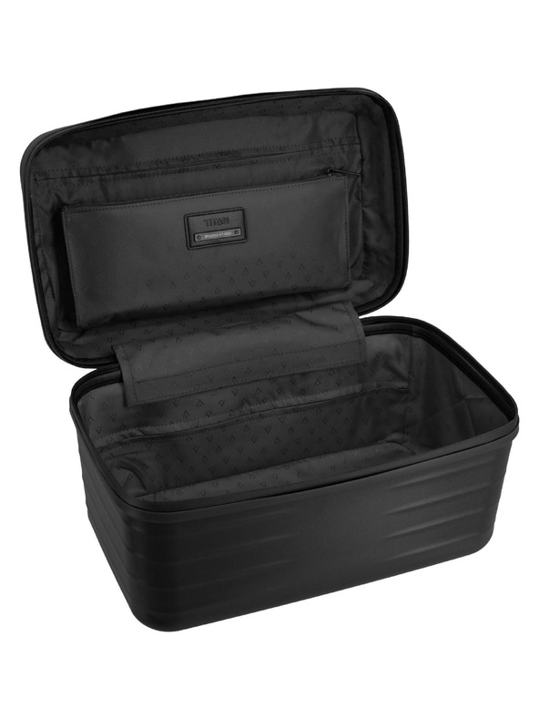 Titan Kozmetická kufrík Titan Upgrade Beautycase Nightshade black