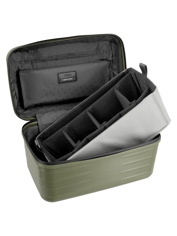 Titan Kozmetická kufrík Titan Upgrade Beautycase Forest green