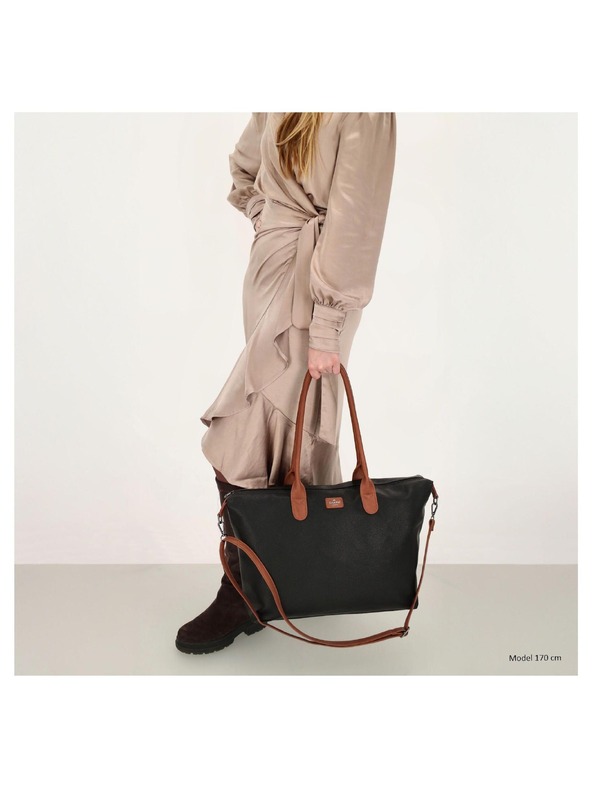 Charm London Taška Charm London Buckingham 23816 Black Cognac