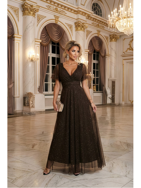 numoco basic MELANIA dlhé, lesklé šaty s výstrihom a krátkymi rukávmi - čokoládové