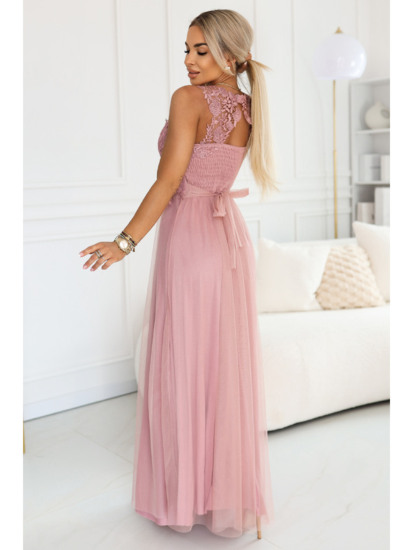 numoco basic Romantické maxi šaty na svadbu s vyšívanou čipkou a tylom - prášková ružová