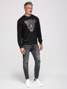 Ombre Clothing Pánska mikina so striebornou a čiernou aplikáciou pantera na hrudi s okrúhlym výstrihom - čierna V1 OM-SSNZ-0273 Ombre Clothing