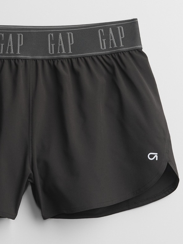GAP Kraťasy GapFit s logom GAP