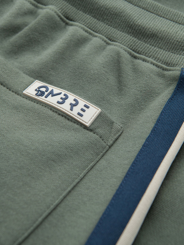 Ombre Clothing Sada dvoch pánskych teplákových šoriek s pruhmi - krémová/olivová V2 Z128 Ombre Clothing