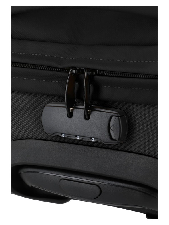 Travelite Travelite Bolonia Wheeled Duffle S Black