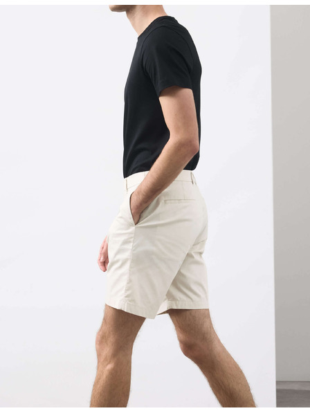 Marks & Spencer Ľahké chino šortky bežného strihu Marks & Spencer béžová