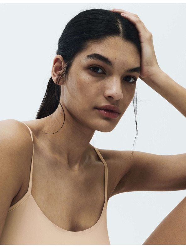 Marks & Spencer Telovej stahovací body