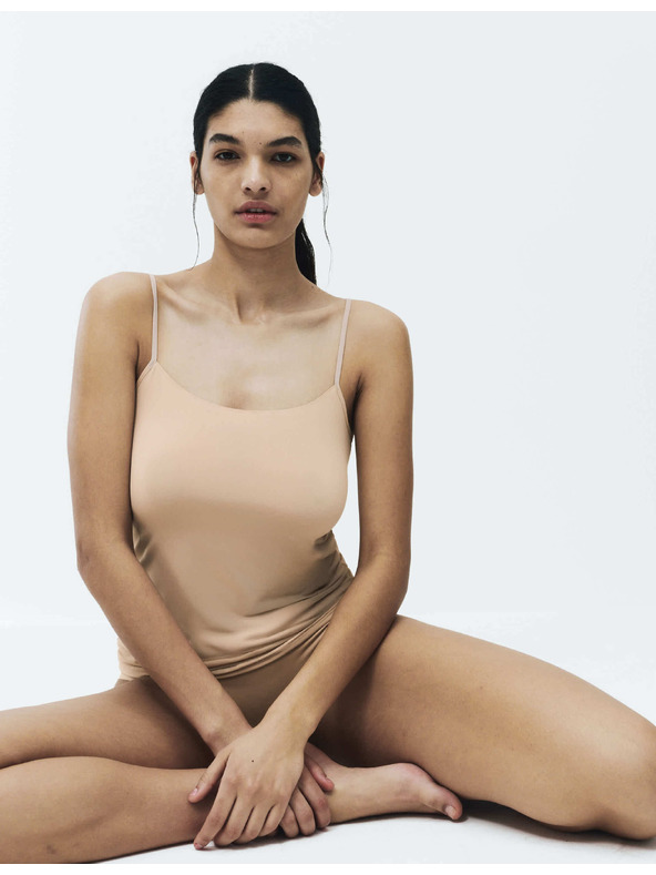 Marks & Spencer Telovej stahovací body