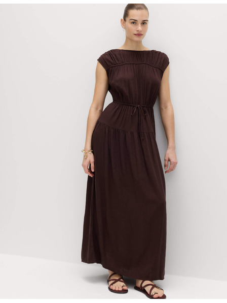 Marks & Spencer Maxi šaty so zvýrazneným pásom a zberaným ľanom Marks & Spencer hnedá