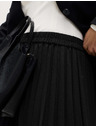 Marks & Spencer Plisovaná asymetrická midi sukňa Marks & Spencer čierna