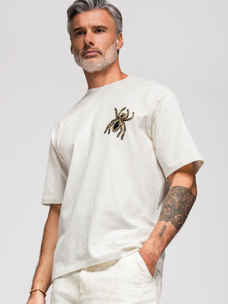 Ombre Clothing Pánske tričko s aplikáciou pavúka z kamienkov a zlatých korálkov – sloninová kosť V2 OM-TSCT-0277 Ombre Clothing