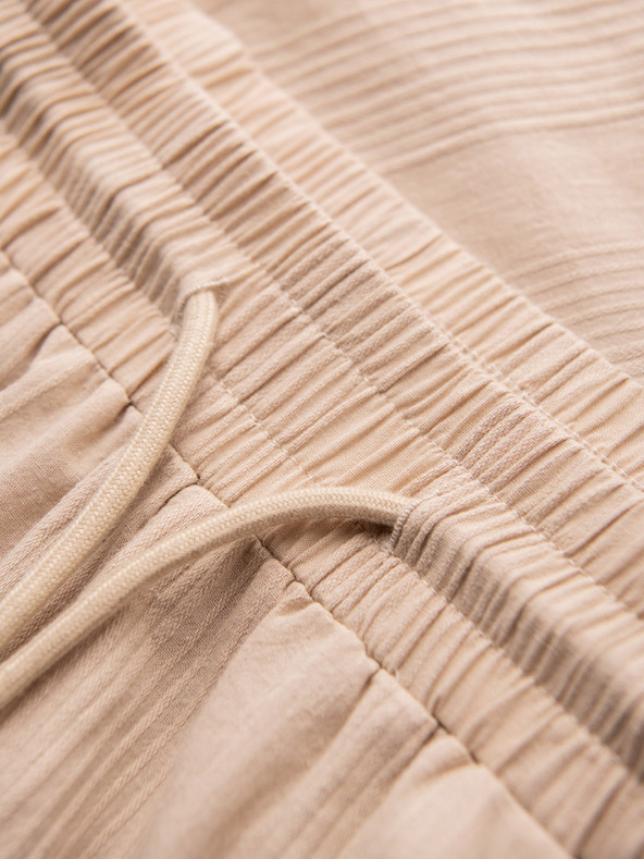 Ombre Clothing Pánske štruktúrované bavlnené šortky – svetlo hnedé V1 OM-SRCS-0209 Ombre Clothing