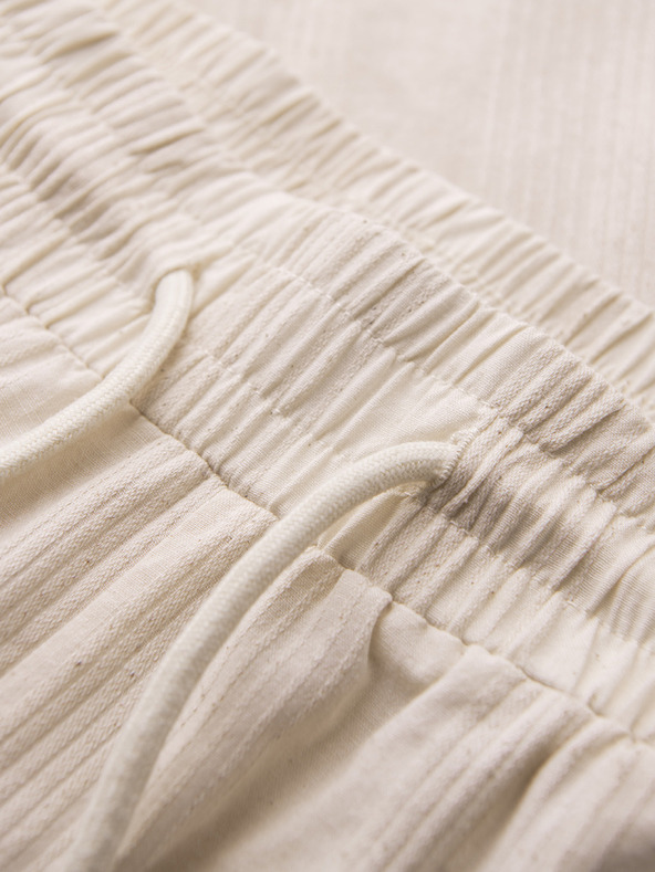Ombre Clothing Pánske štruktúrované bavlnené šortky – krémové V3 OM-SRCS-0209 Ombre Clothing
