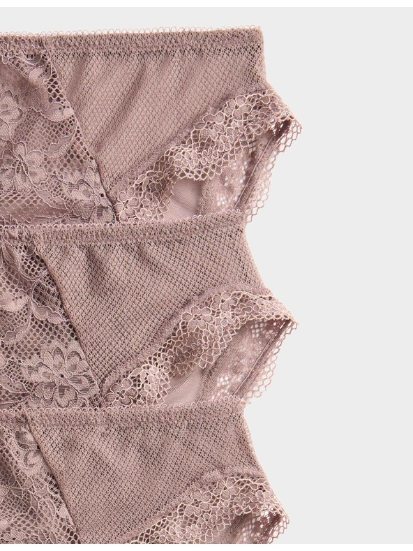 Marks & Spencer Vysoko strihy čipkované nohavičky s vysokým pásom Jasmine, 3 ks Marks & Spencer hnedá